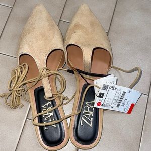 ZARA FLATS WITH LACE